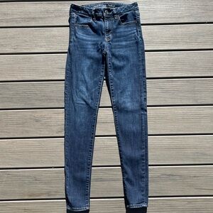 American Eagle; Next Level Stretch; High Rise Jeggings; Minor Wear; US 4 Long